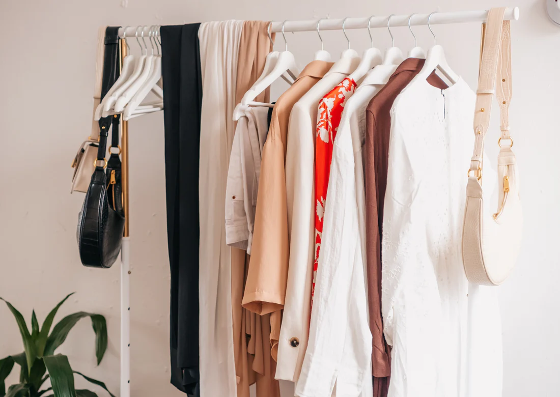 Sustainable Fashion Trends: How to Build an Eco-Friendly Wardrobe on a Budget